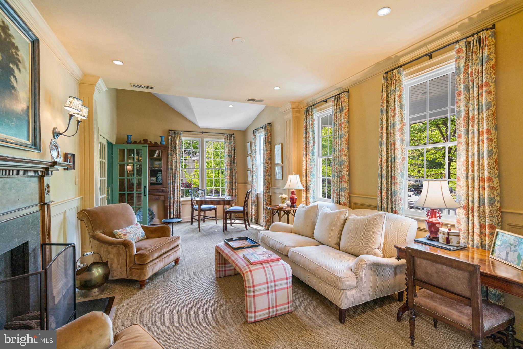 CHEVY CHASE - Residential