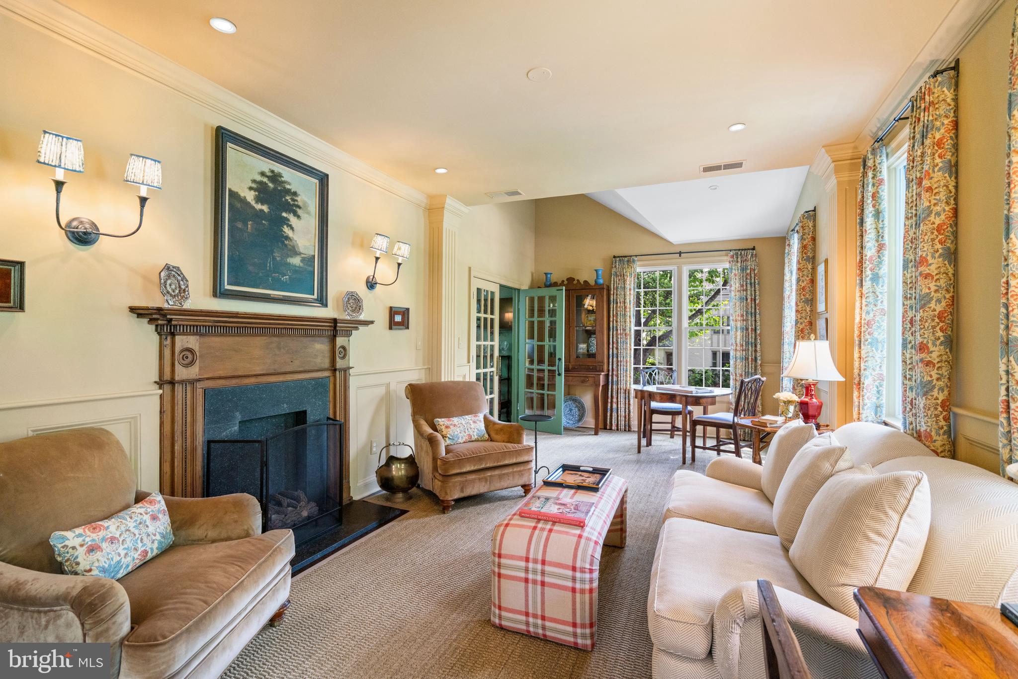CHEVY CHASE - Residential
