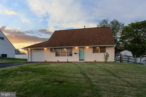 MLS: PABU2096190