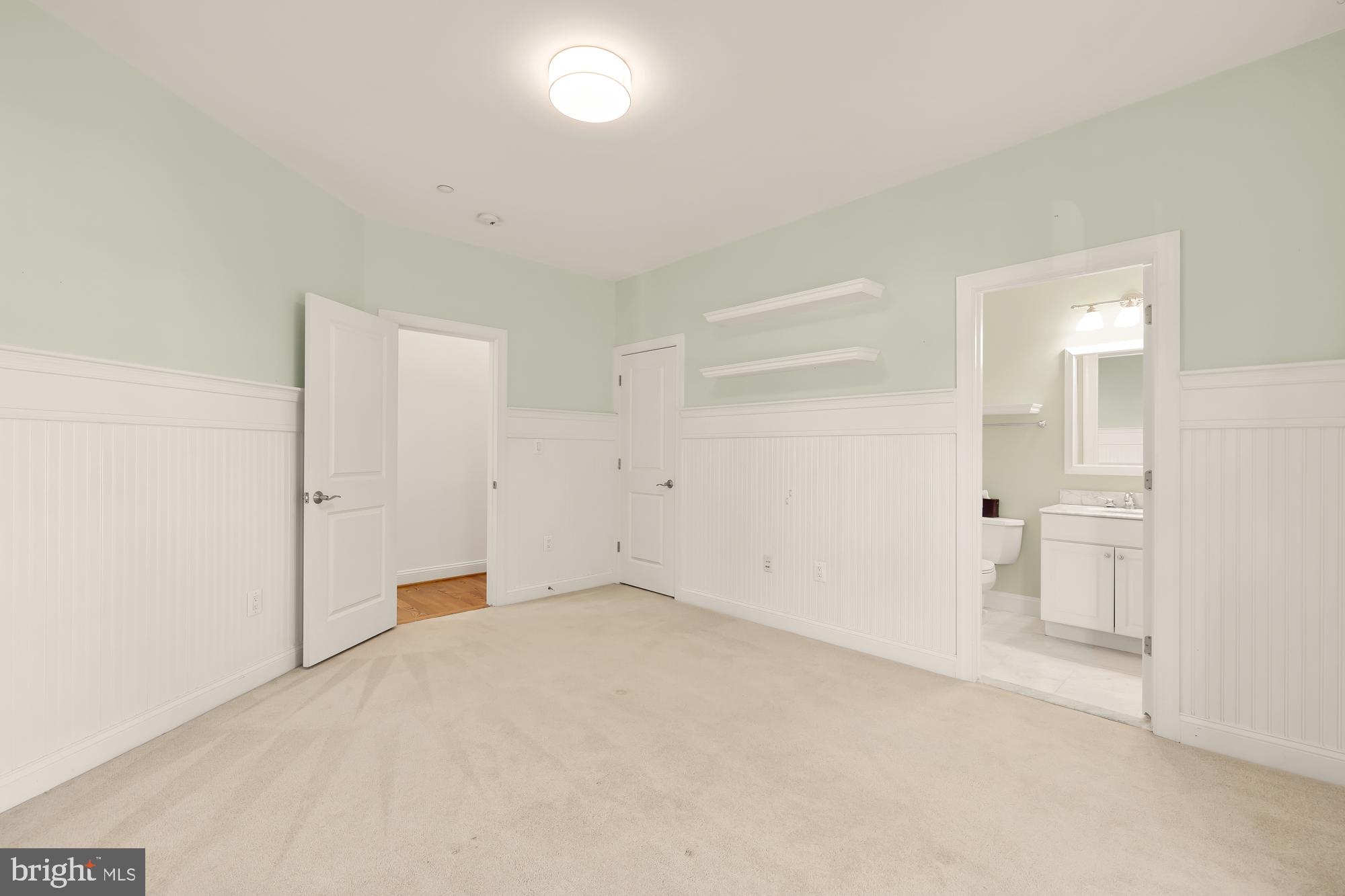 PARKWOOD - Residential