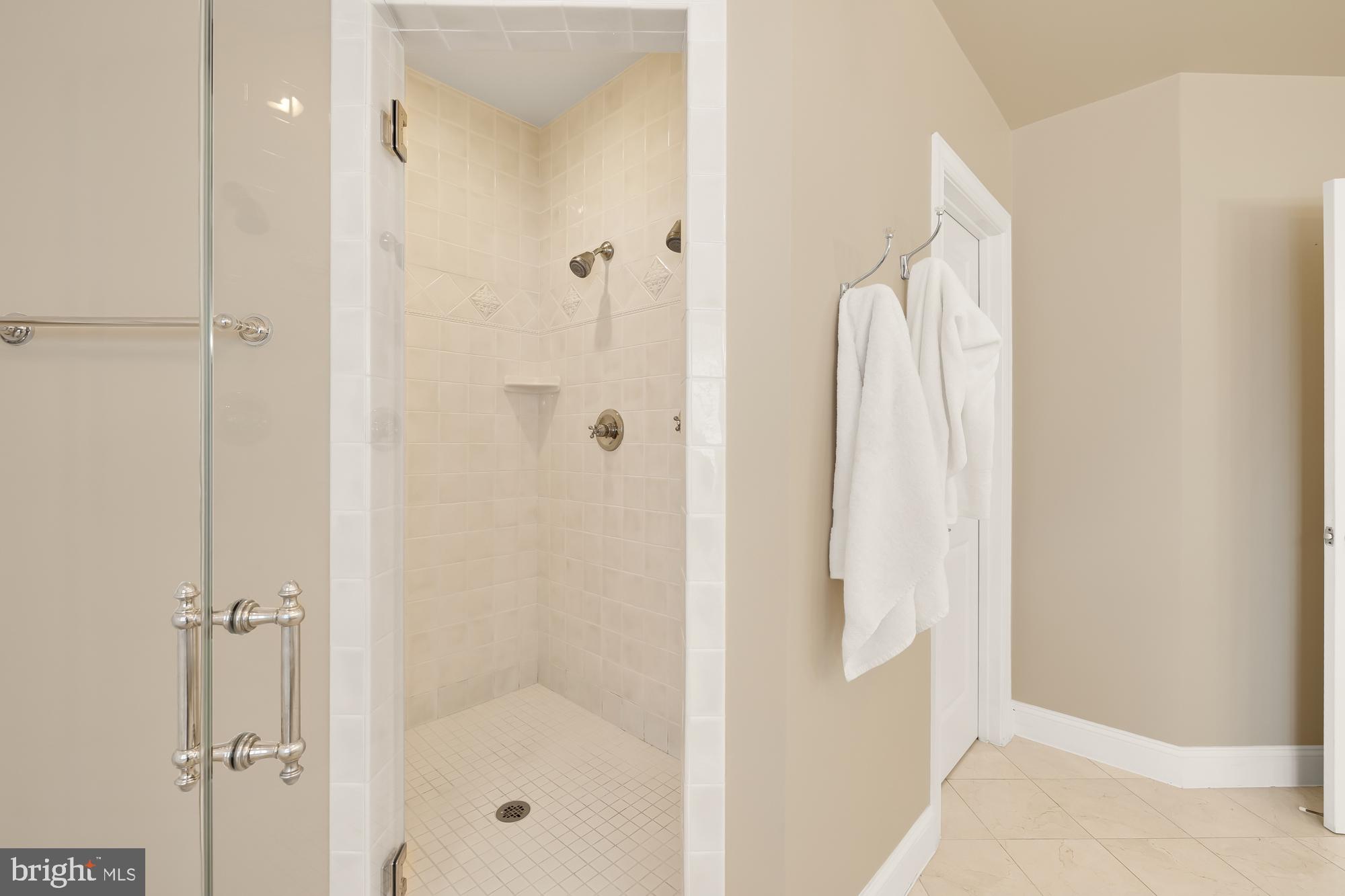 PARKWOOD - Residential