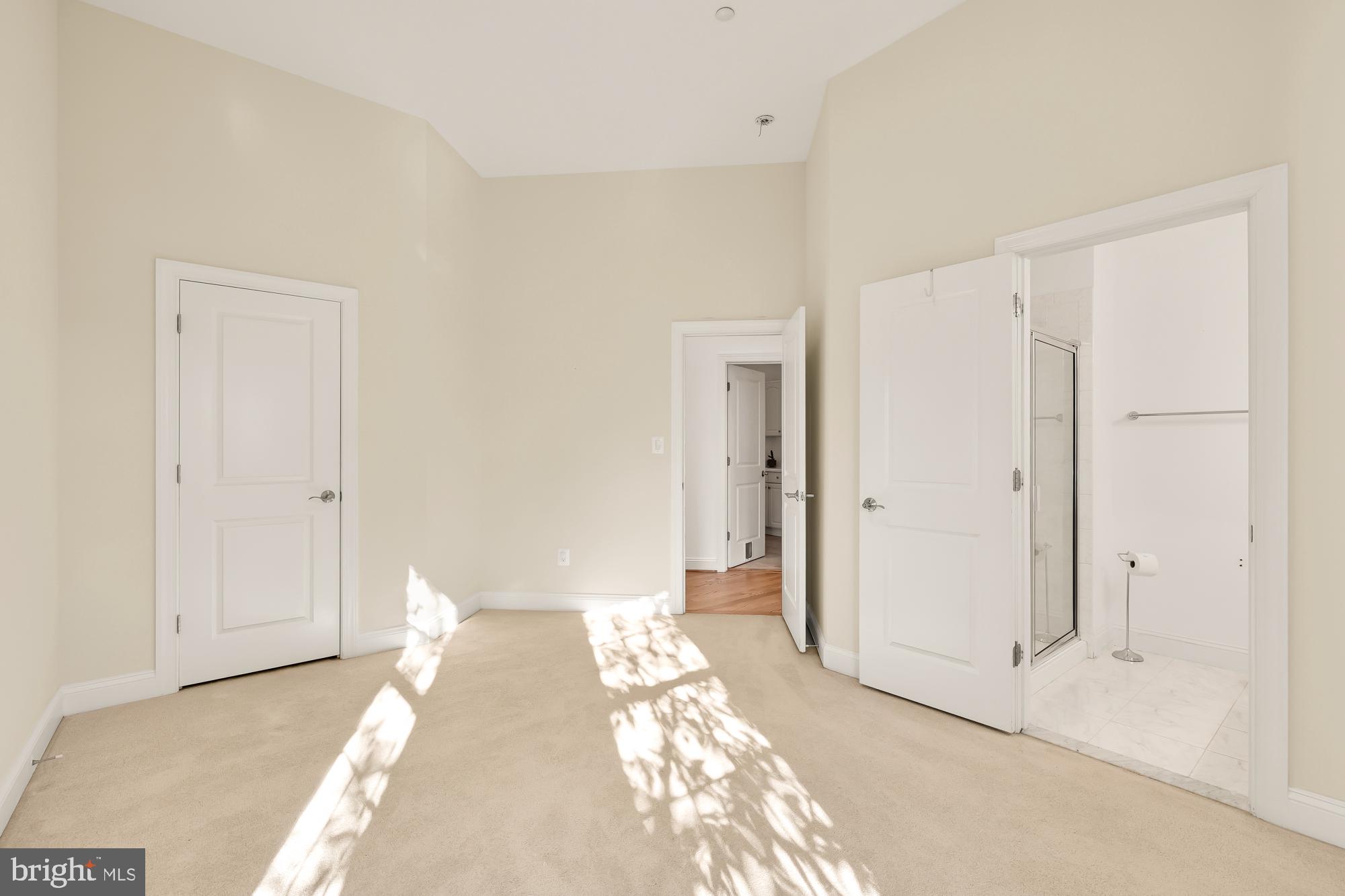 PARKWOOD - Residential