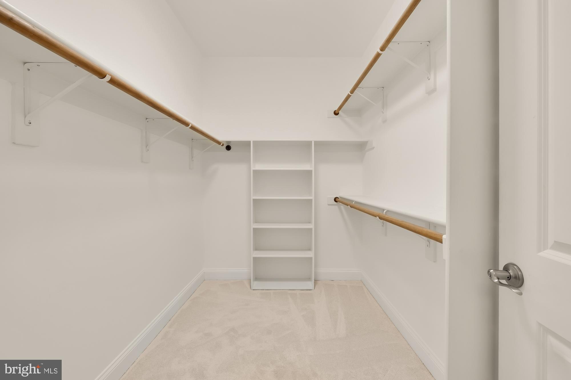 PARKWOOD - Residential