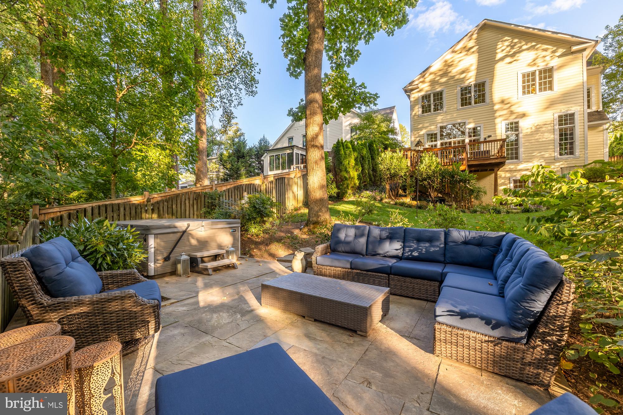 PARKWOOD - Residential