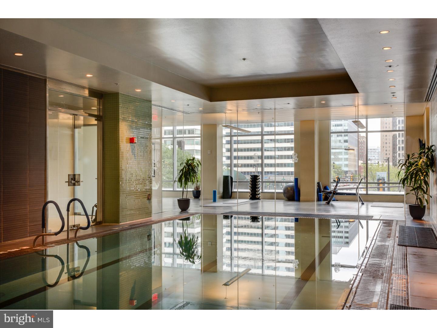 AVENUE OF THE ARTS - Residential