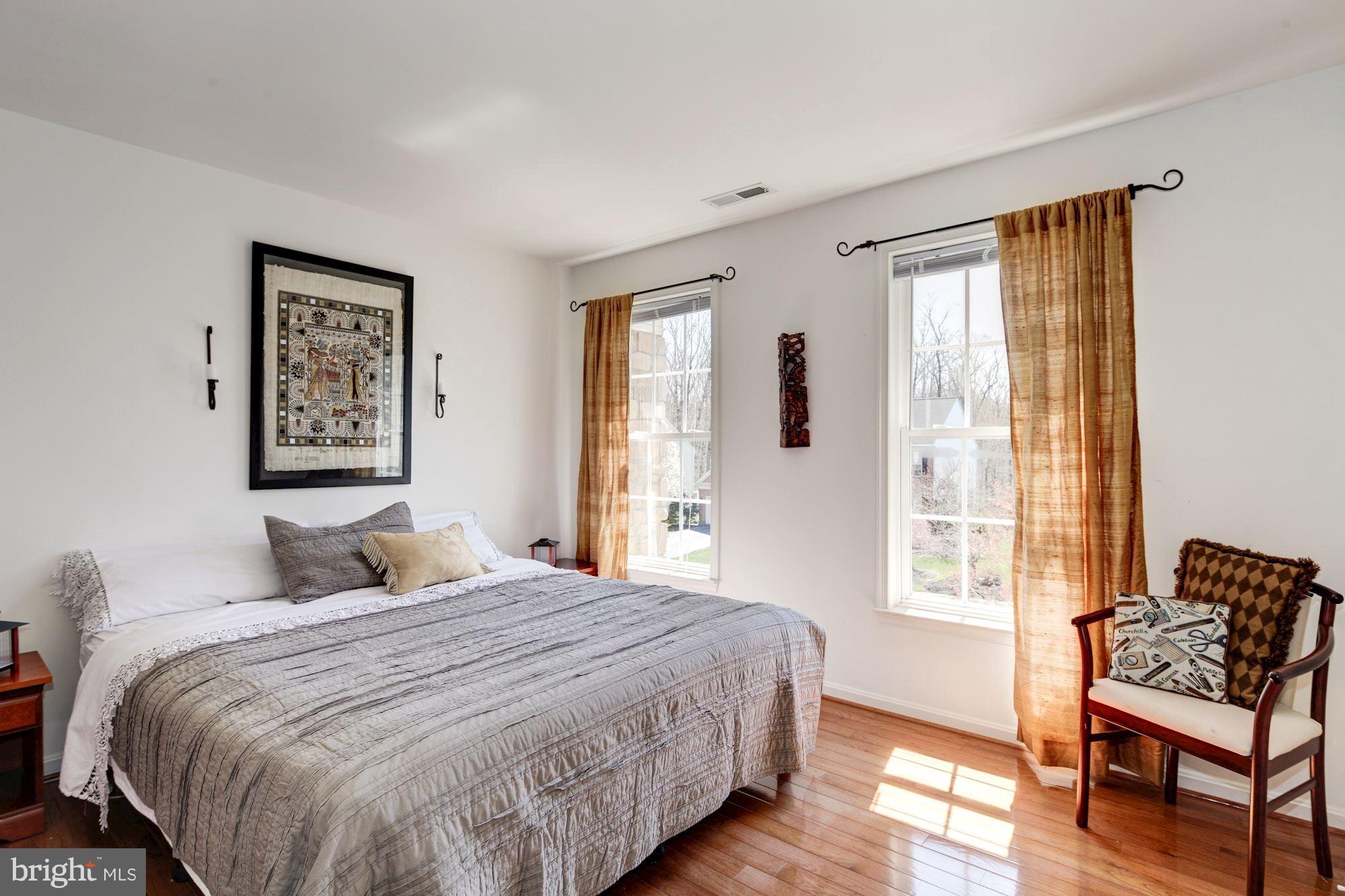 VINEYARD OAK - Residential