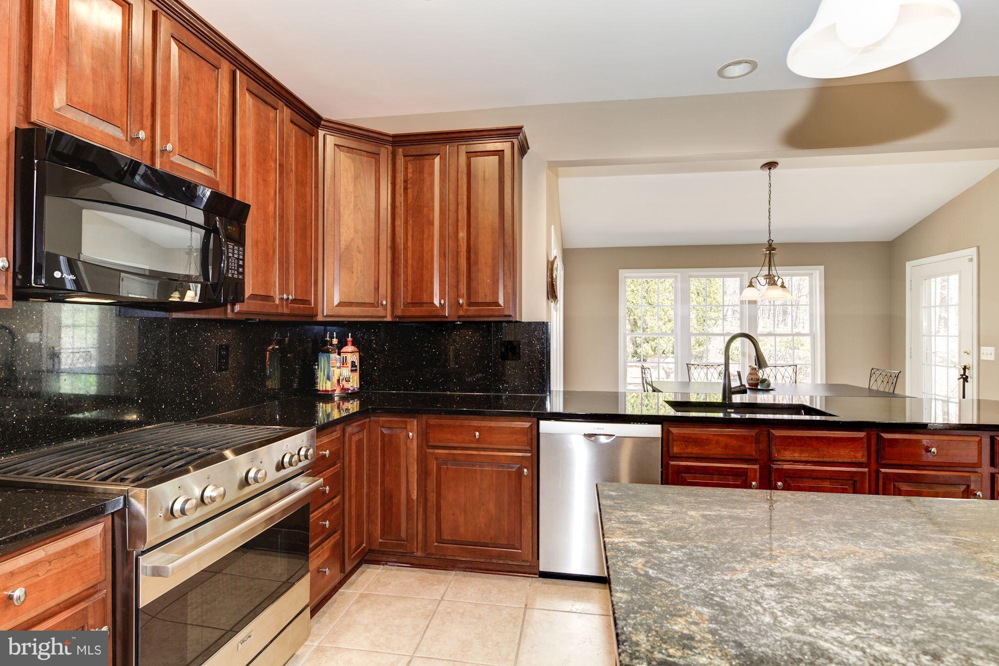 VINEYARD OAK - Residential