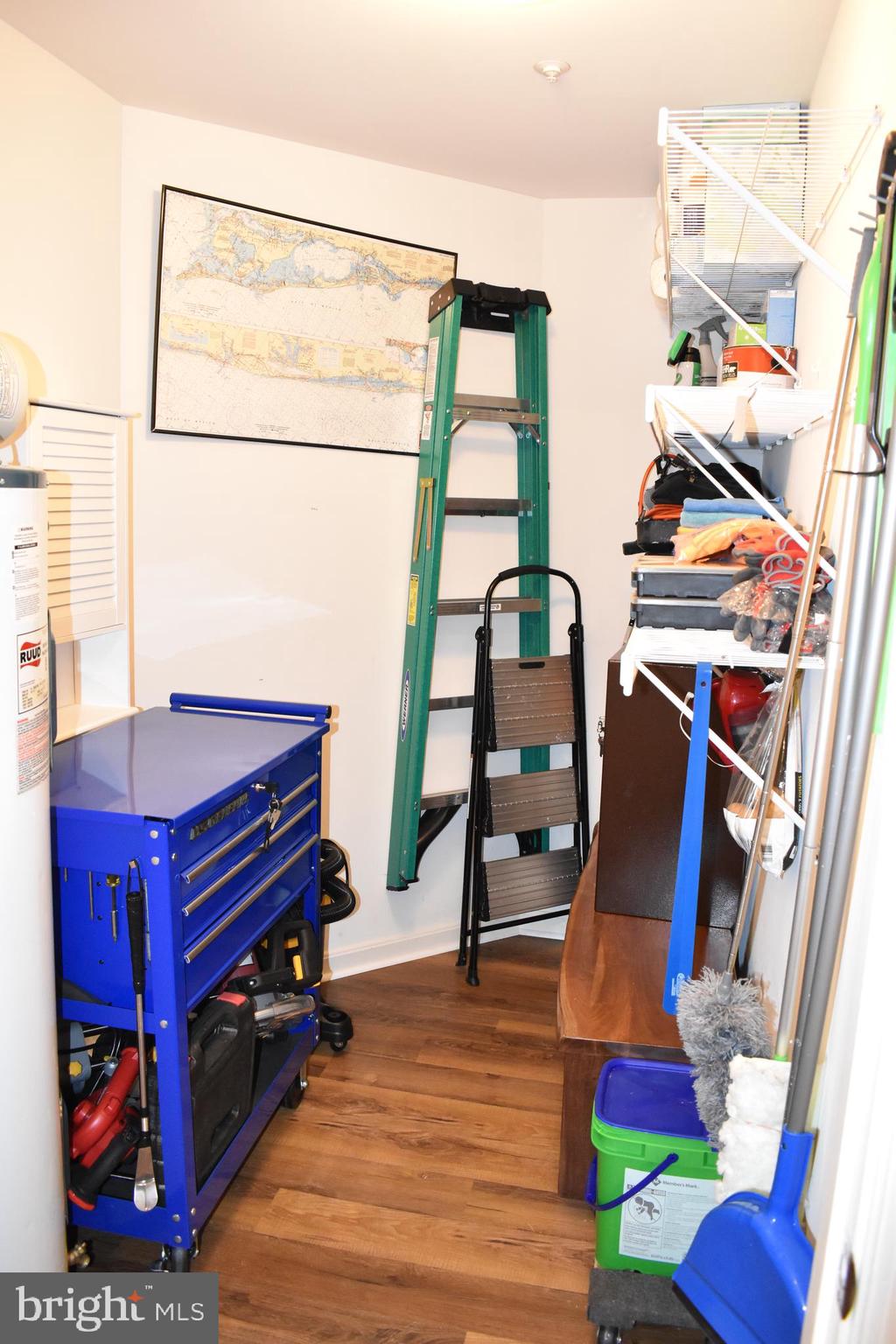 RIDGEVIEW - Residential