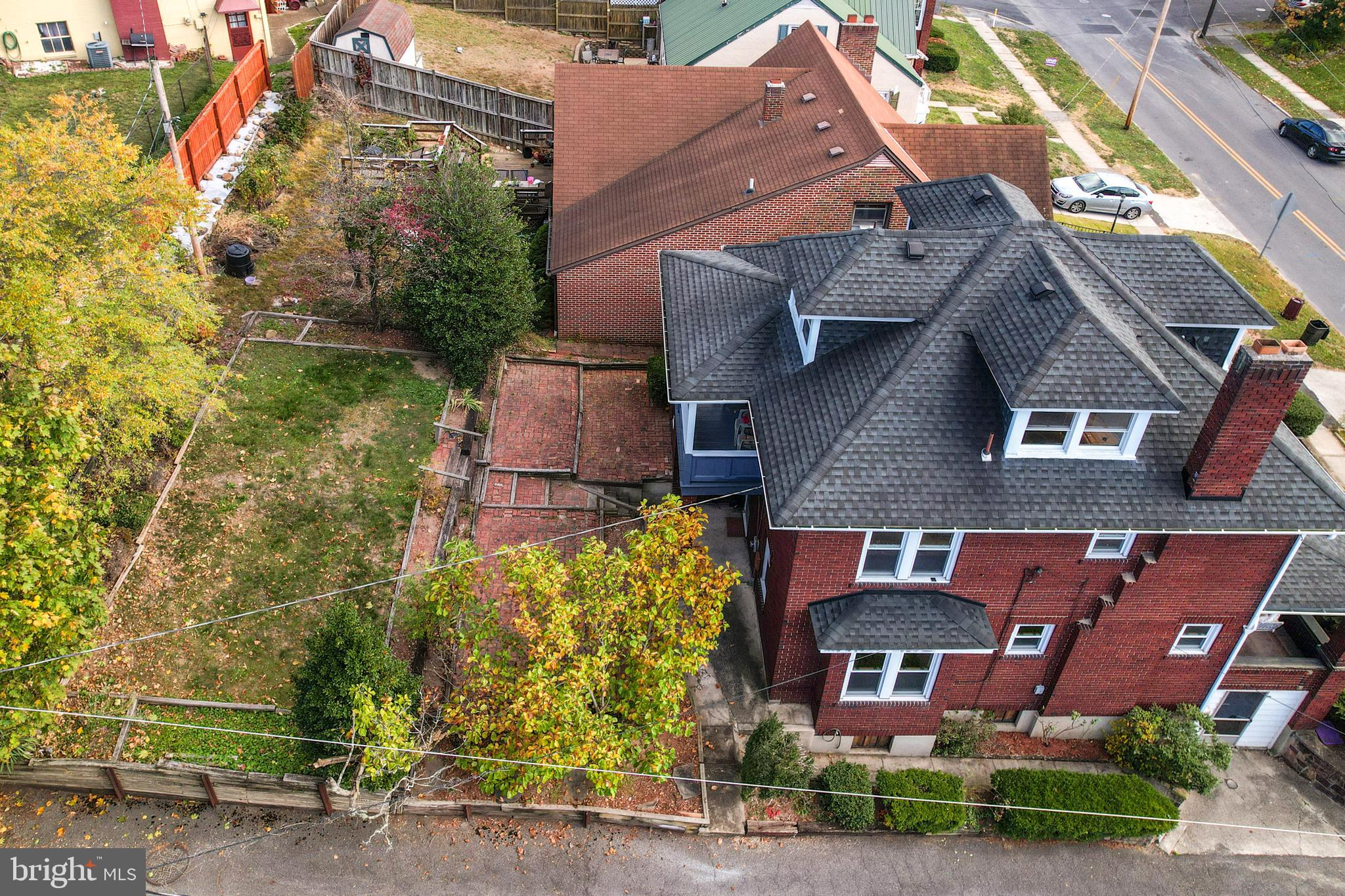 SOUTH END - Residential