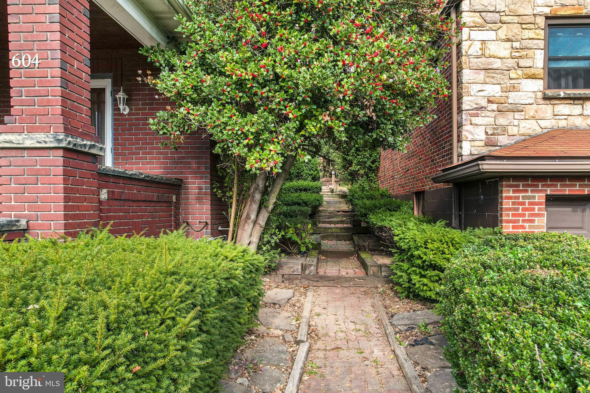 SOUTH END - Residential