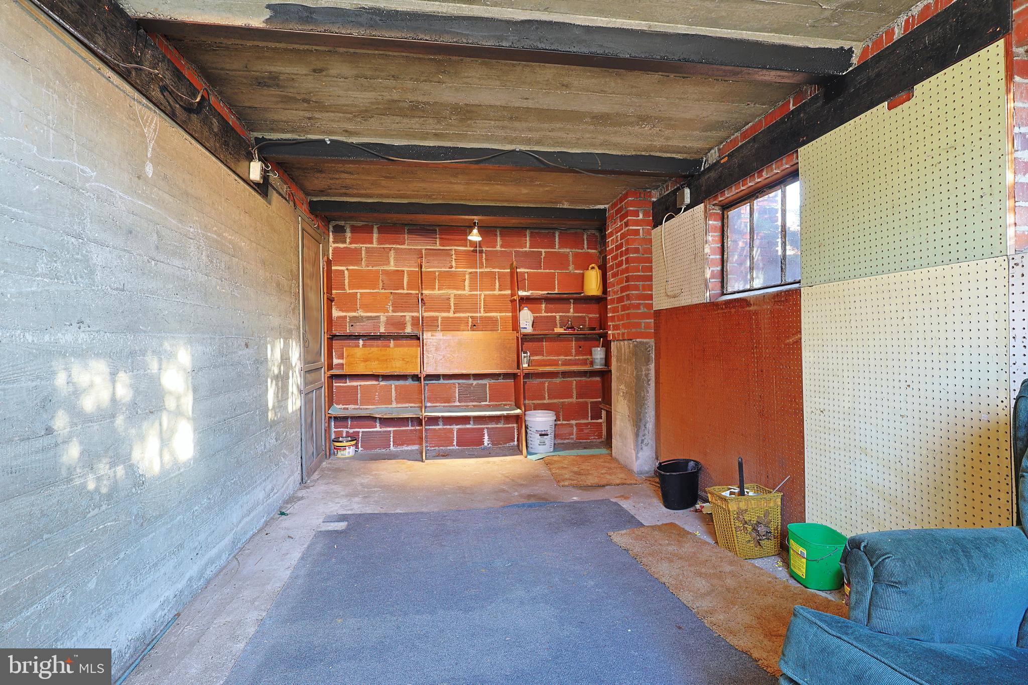 SOUTH END - Residential