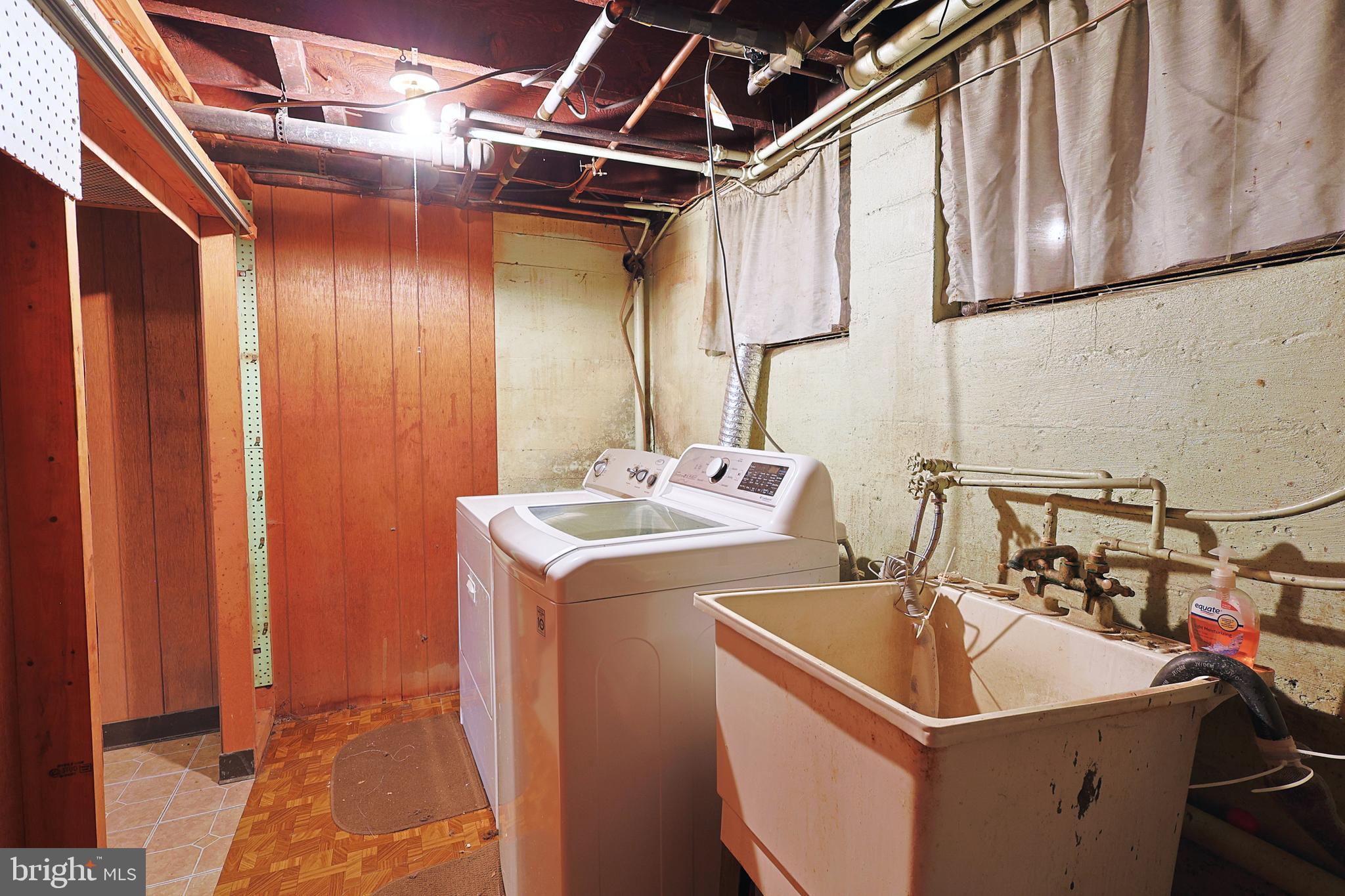 SOUTH END - Residential