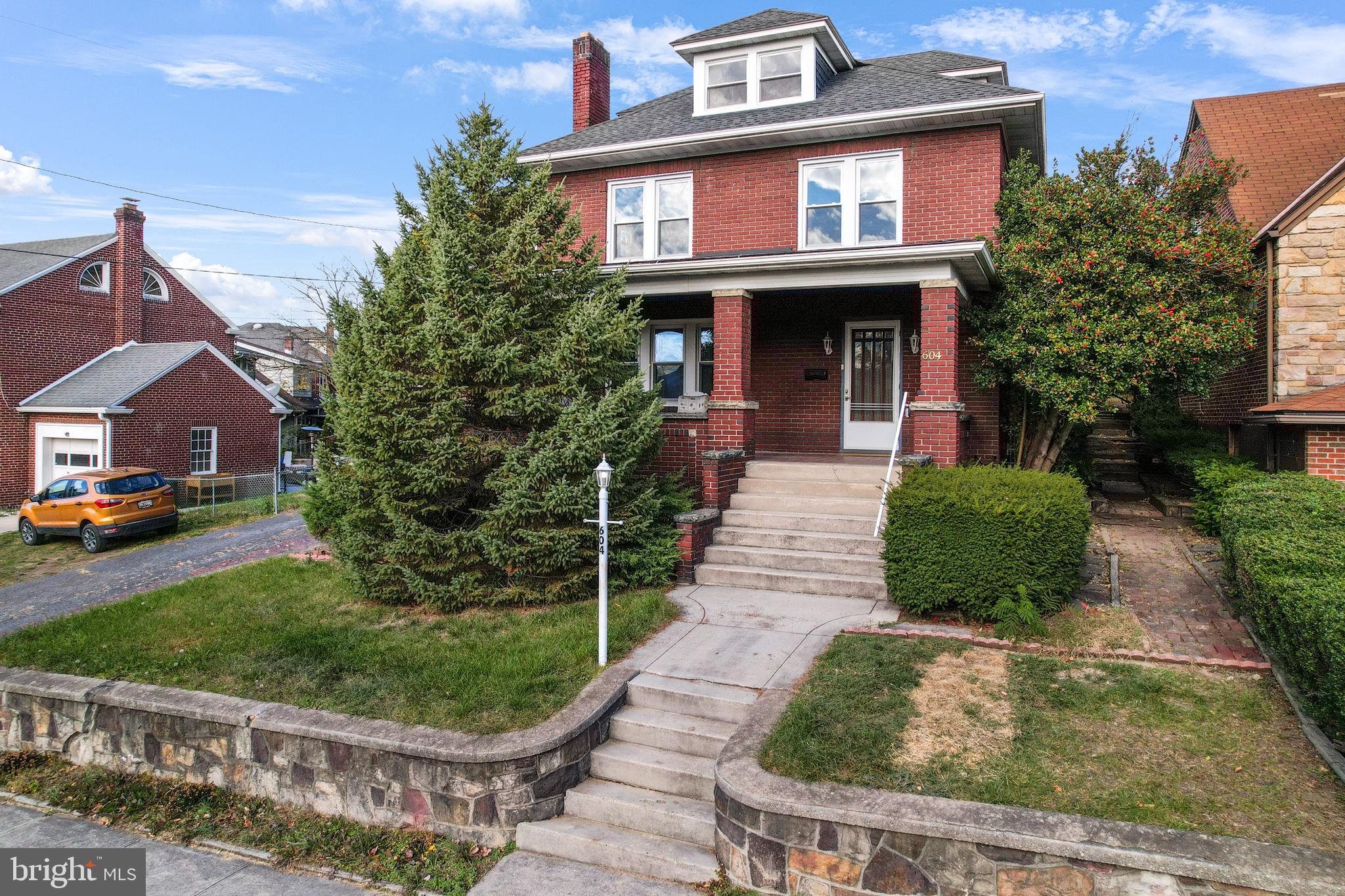604 KENT AVENUE