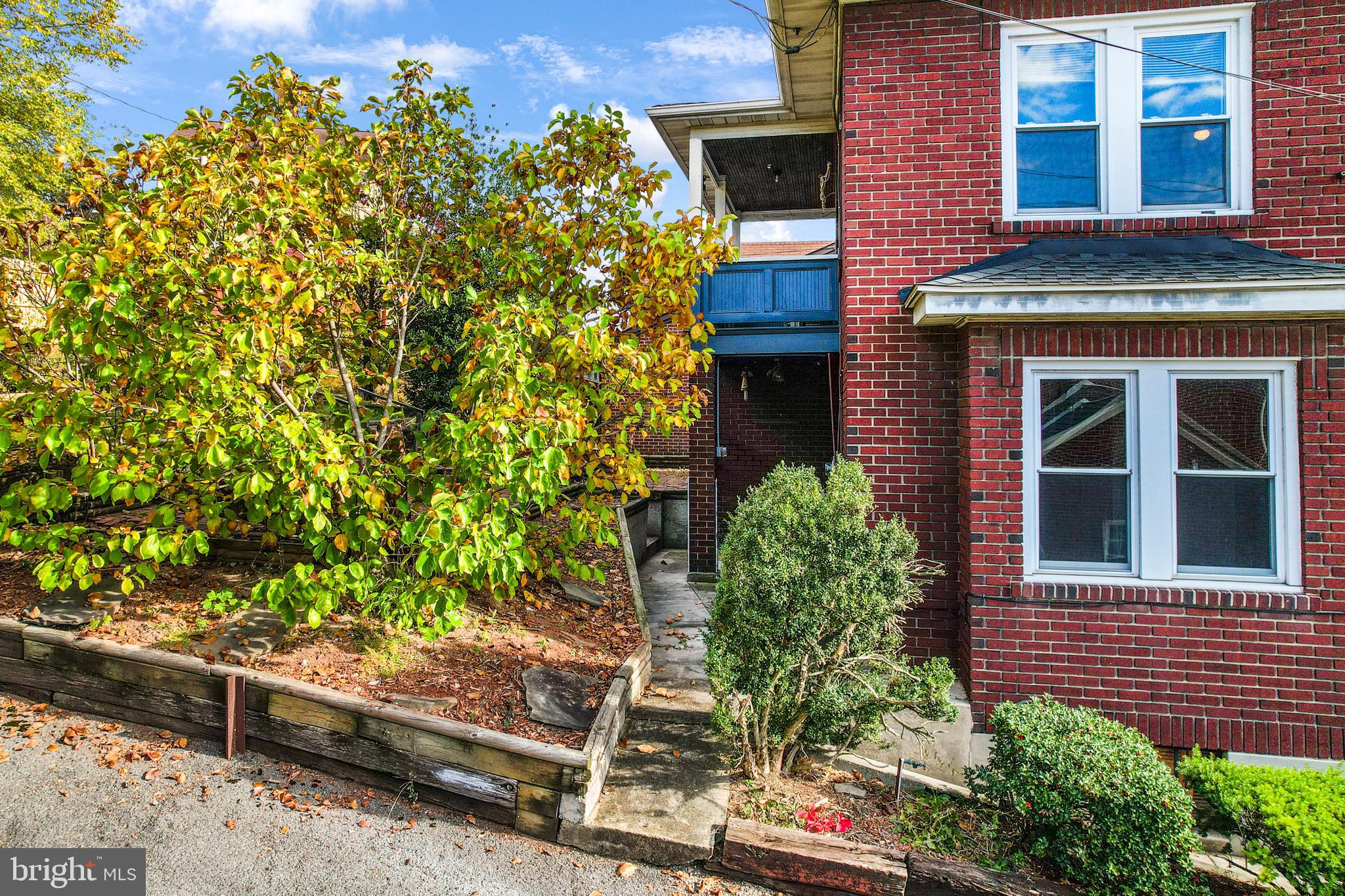 SOUTH END - Residential