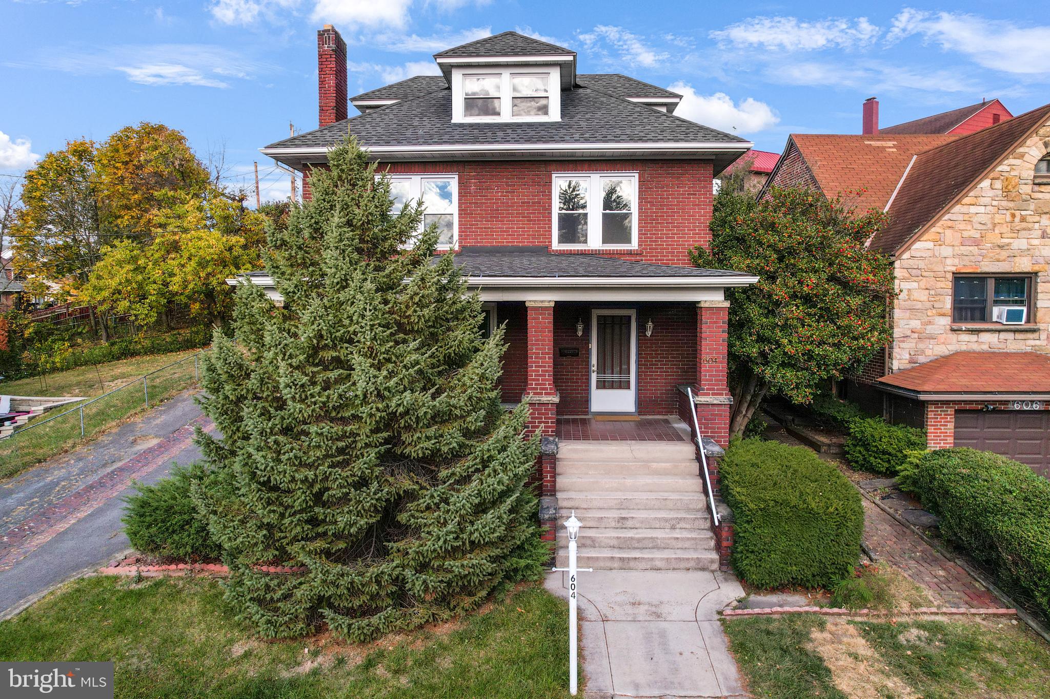 SOUTH END - Residential