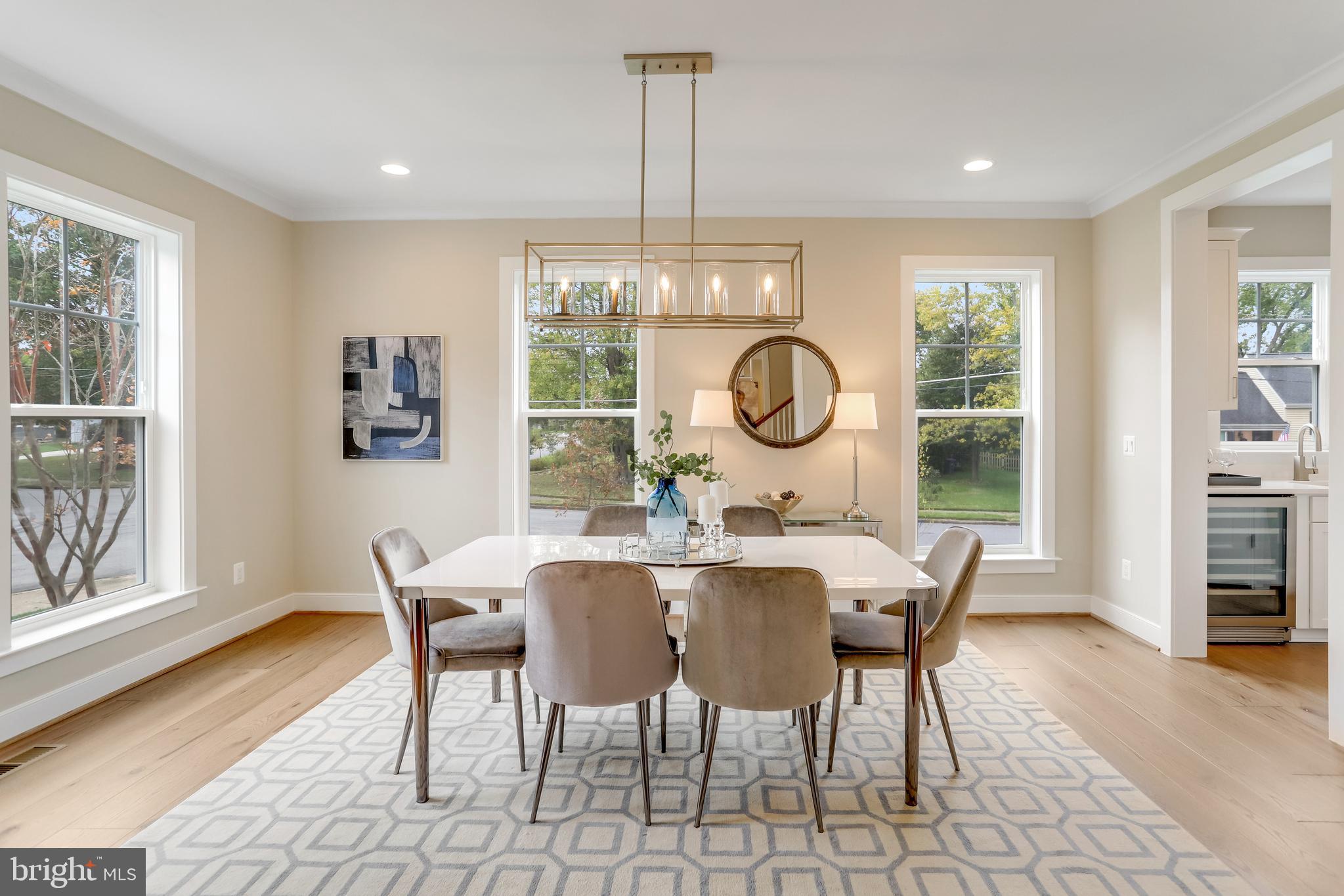 VIENNA WOODS - Residential