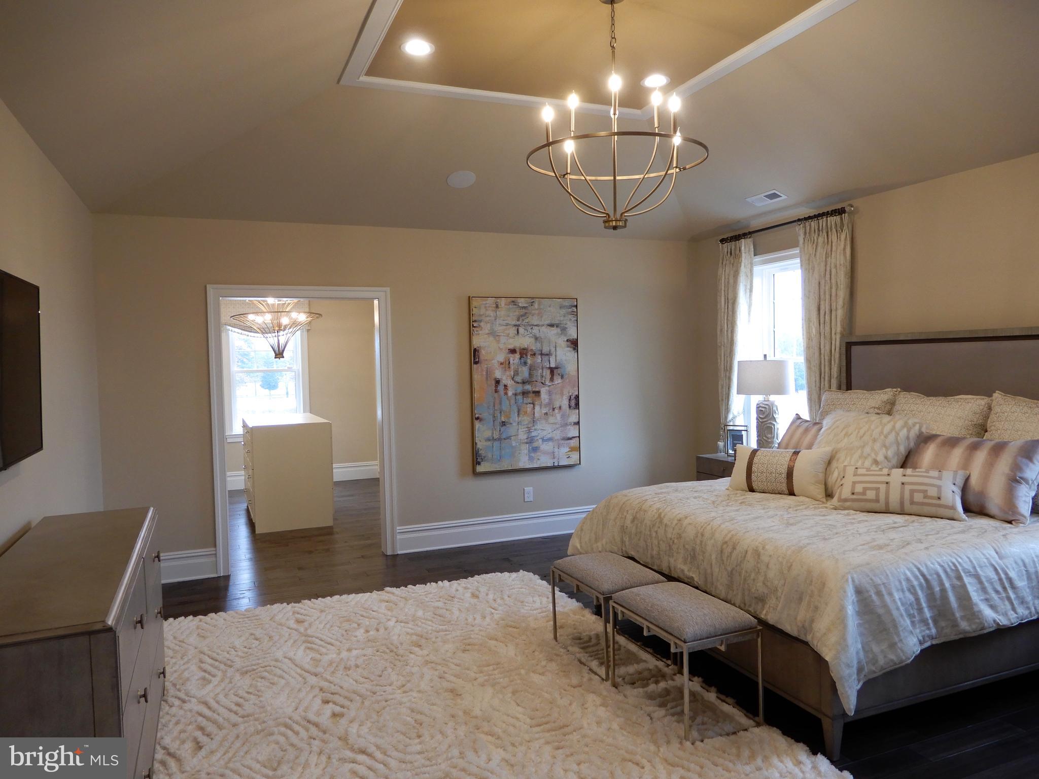 CRIMSON GLEN - Residential