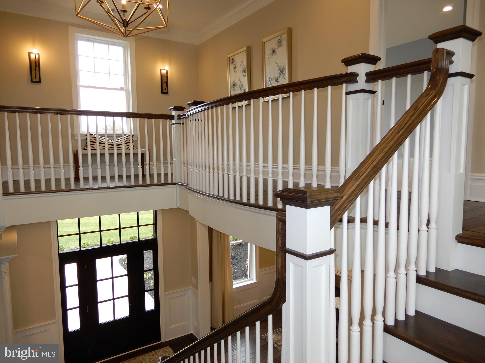 CRIMSON GLEN - Residential