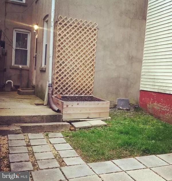 LANCASTER - Residential