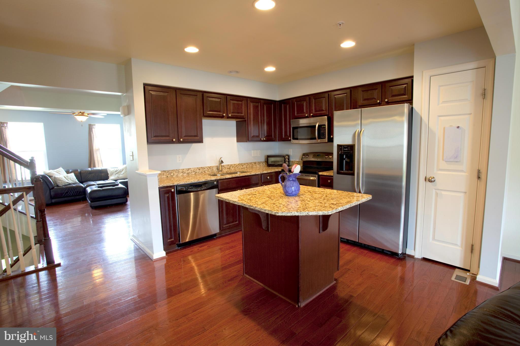 VILLAGE TOWNS - Residential