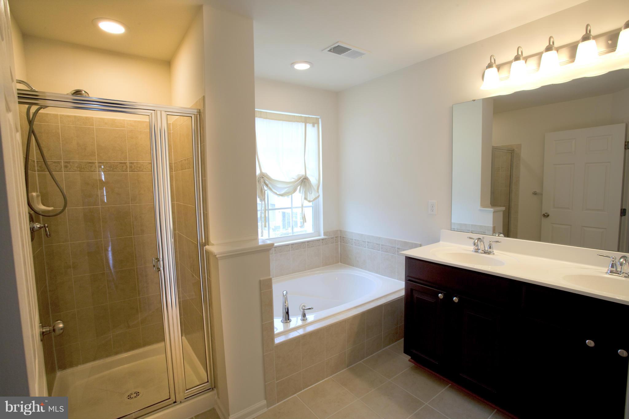 VILLAGE TOWNS - Residential