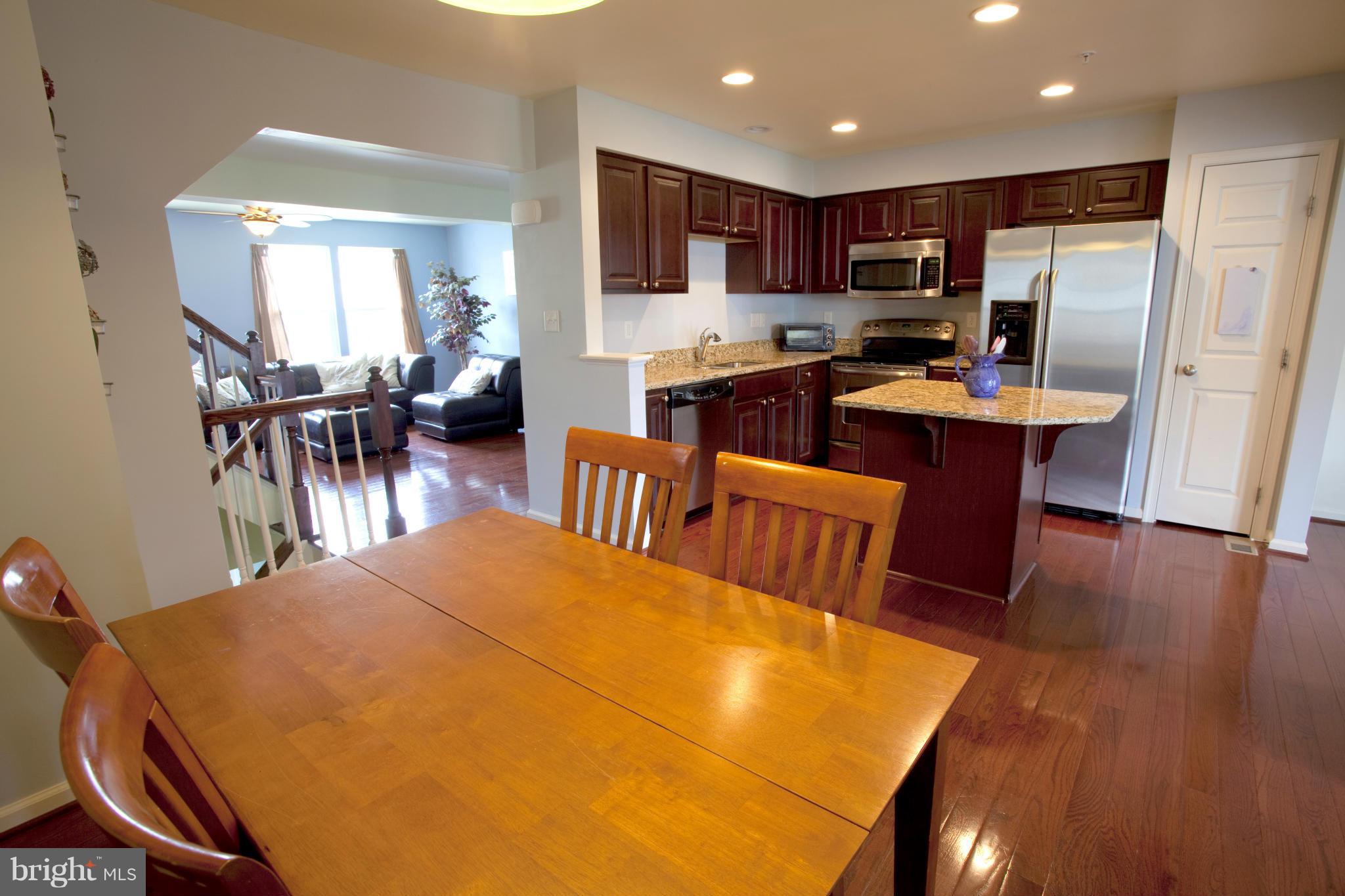 VILLAGE TOWNS - Residential