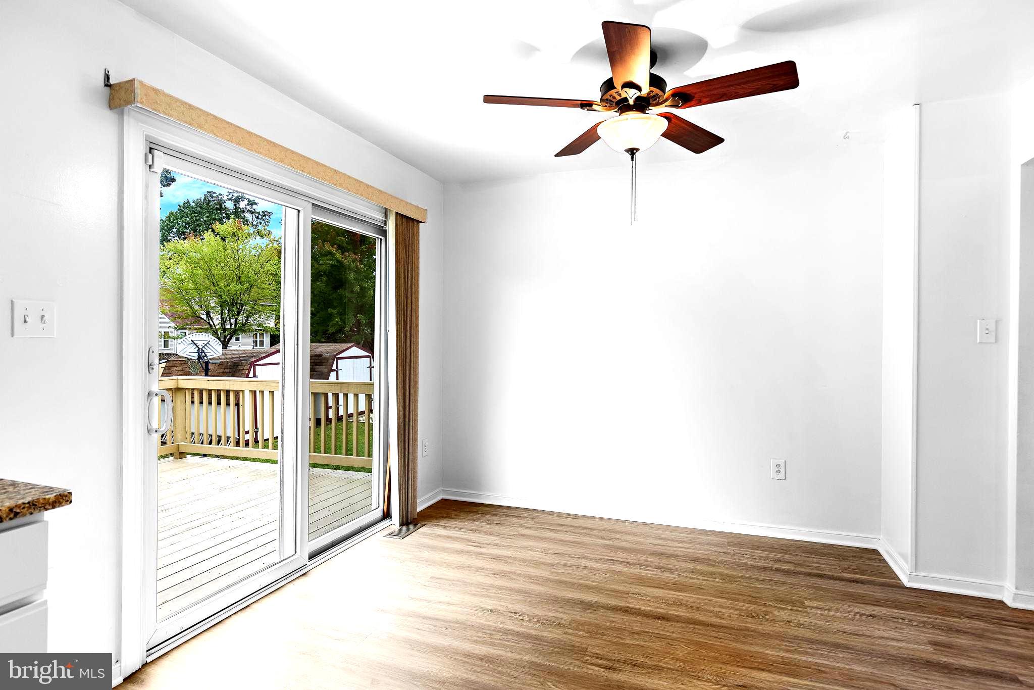 VISTA WOODS - Residential