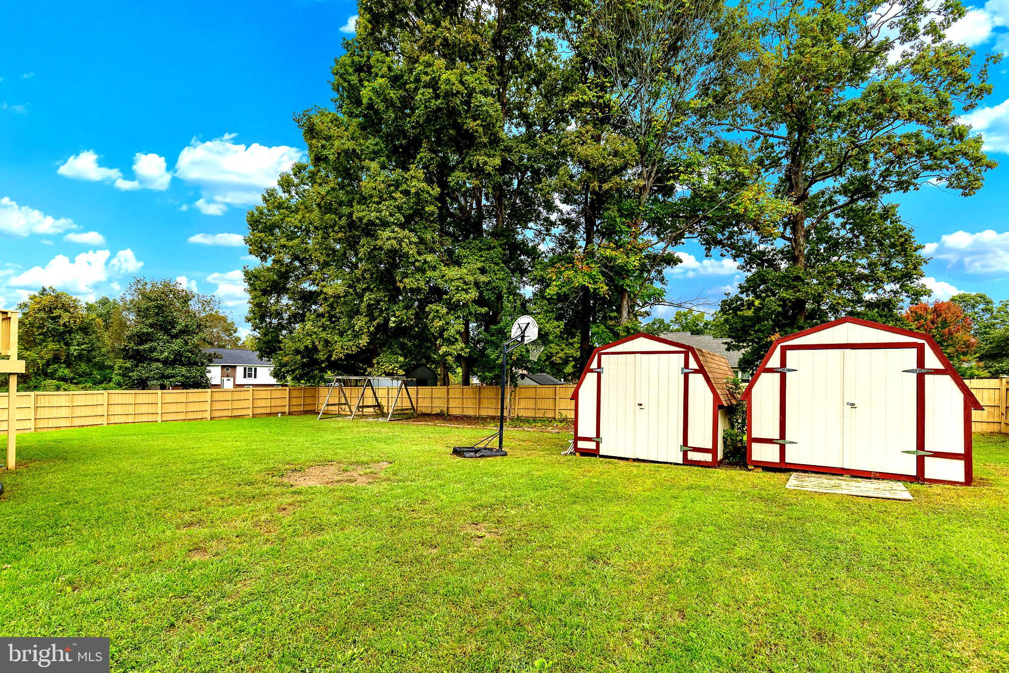 VISTA WOODS - Residential