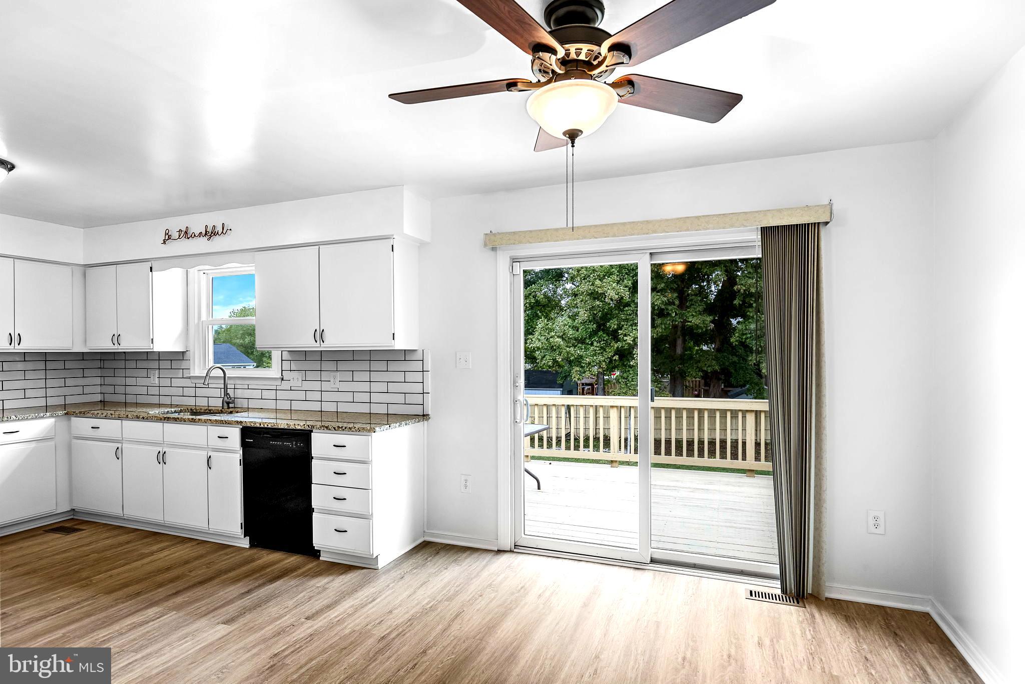 VISTA WOODS - Residential