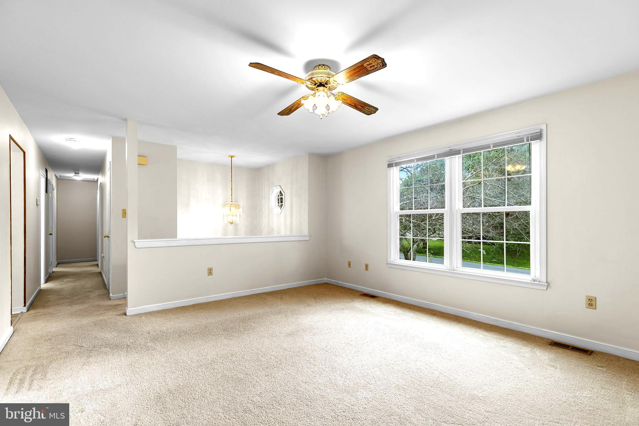 VISTA WOODS - Residential