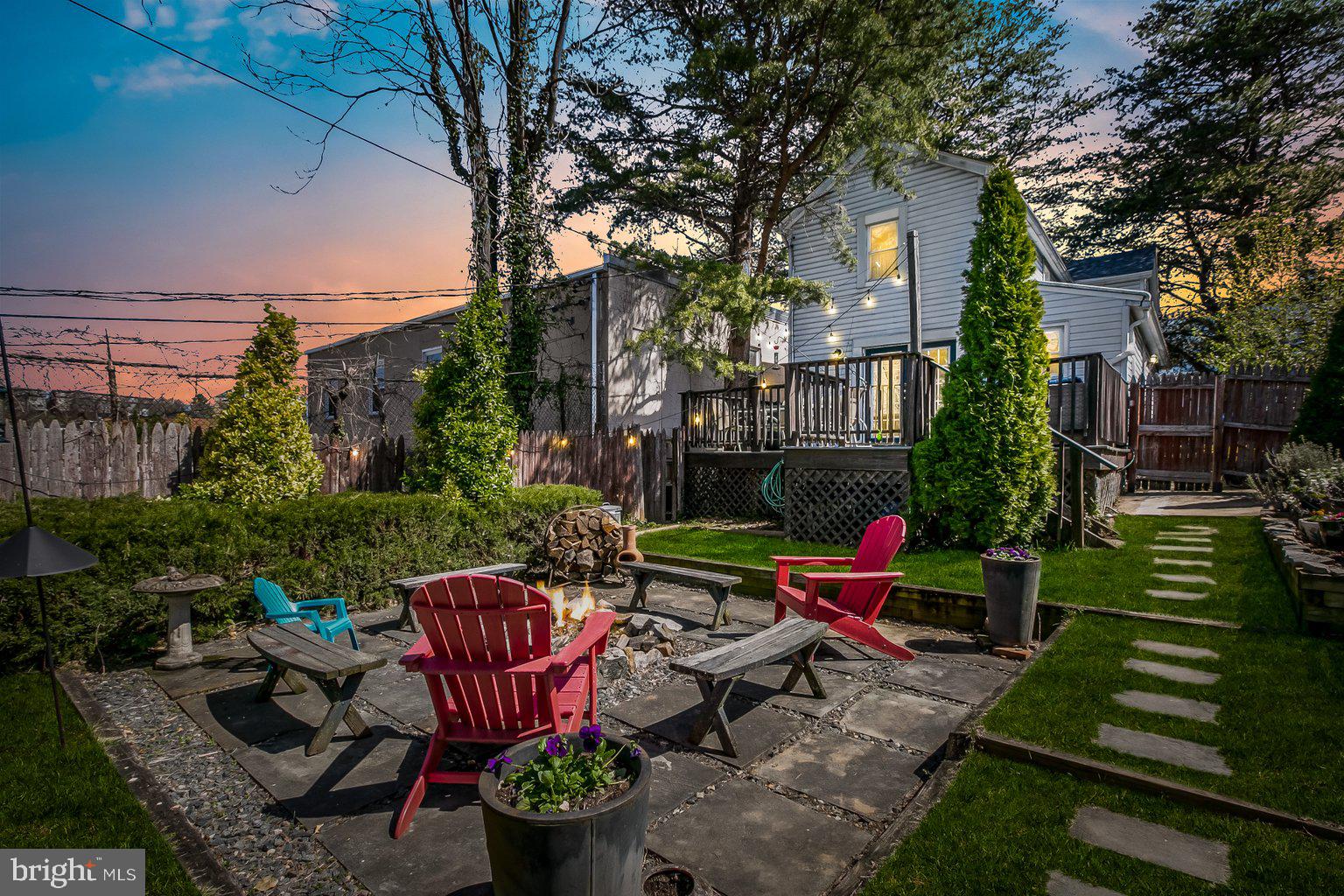 HAMPDEN HISTORIC DISTRICT - Residential