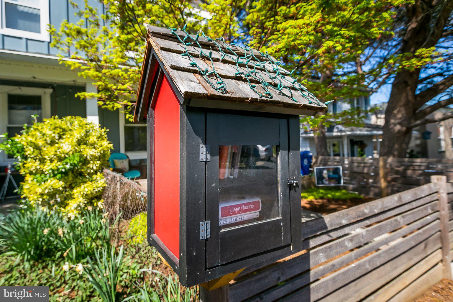 HAMPDEN HISTORIC DISTRICT - Residential