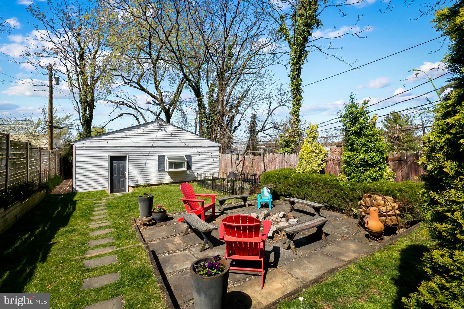 HAMPDEN HISTORIC DISTRICT - Residential