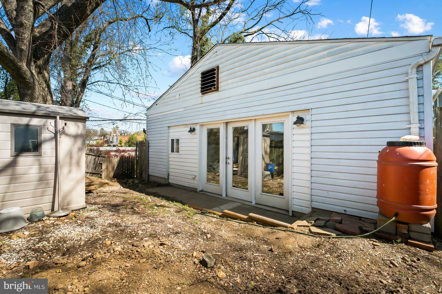 HAMPDEN HISTORIC DISTRICT - Residential