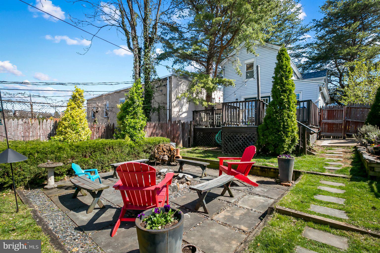 HAMPDEN HISTORIC DISTRICT - Residential