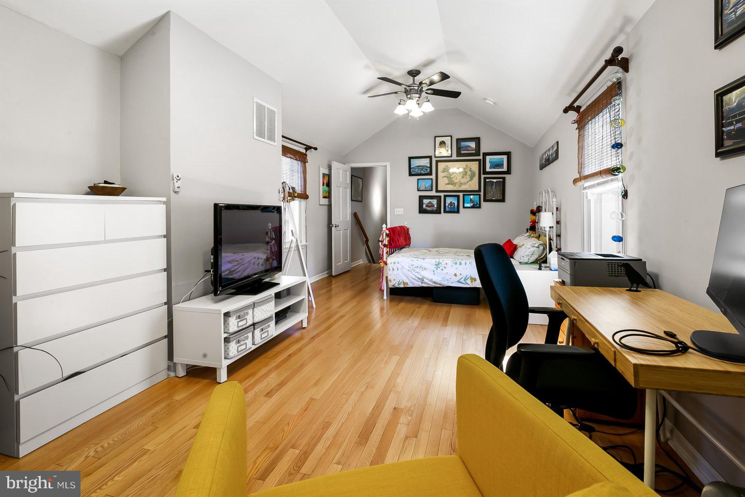 HAMPDEN HISTORIC DISTRICT - Residential