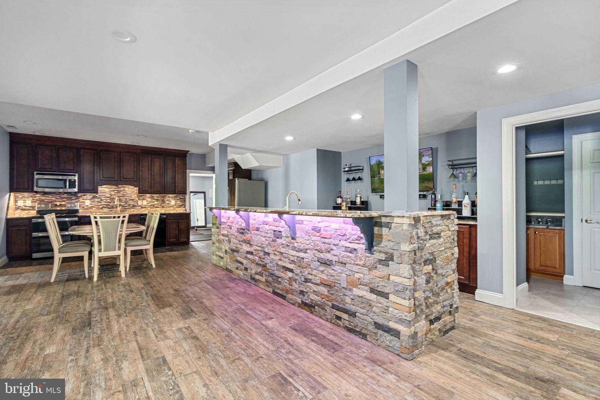TURNEY ESTATES - Residential