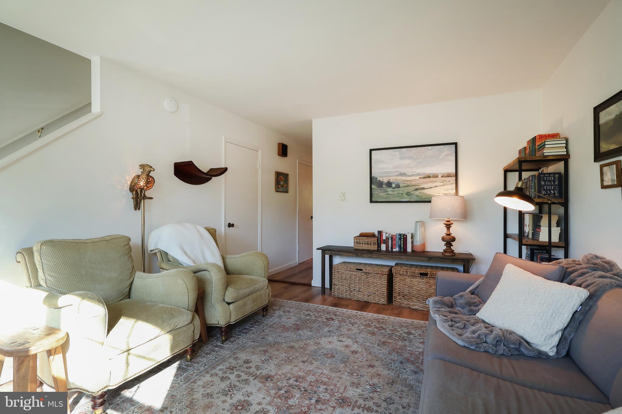 RAMBLING OAKS - Residential