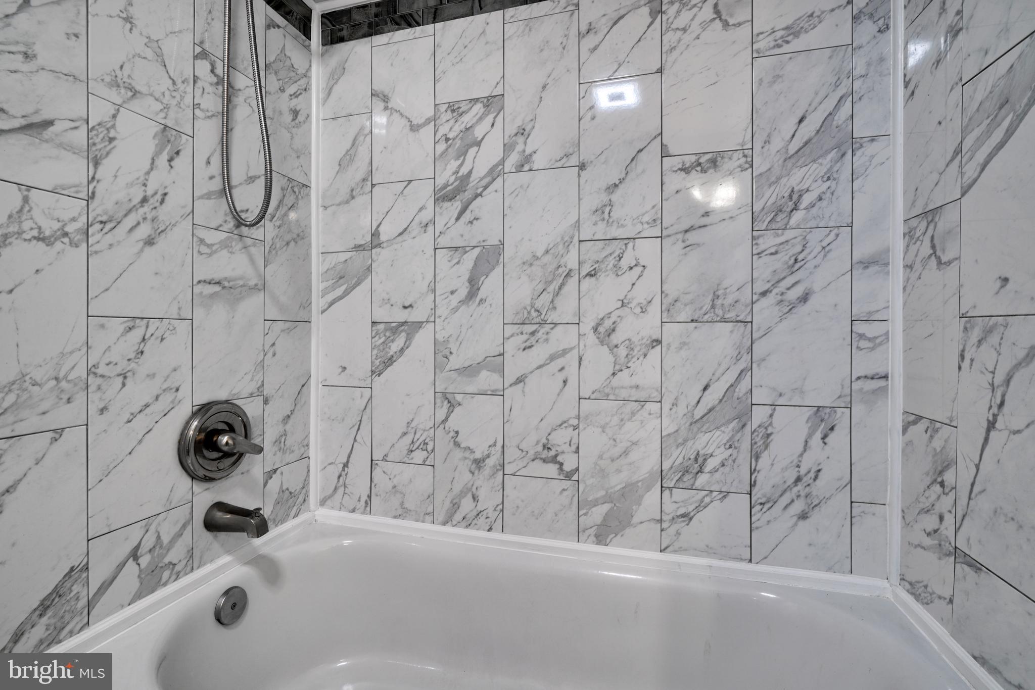 DONTRINE - Residential