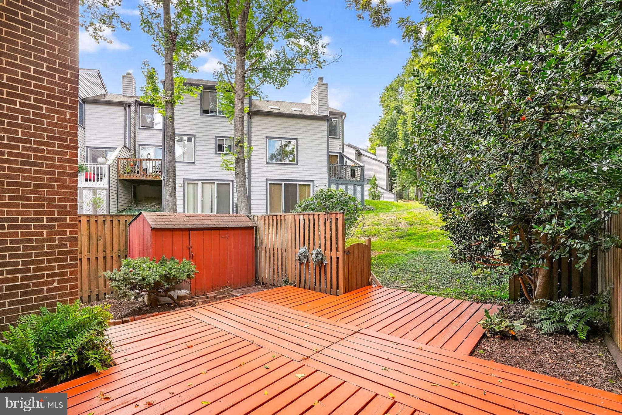 COLUMBIA TOWN CENTER - Residential Lease