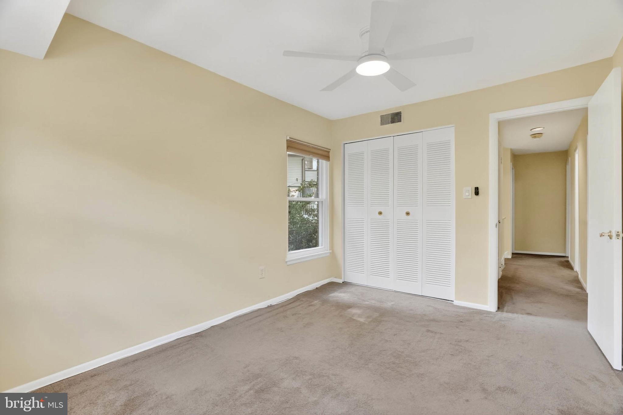 COLUMBIA TOWN CENTER - Residential Lease