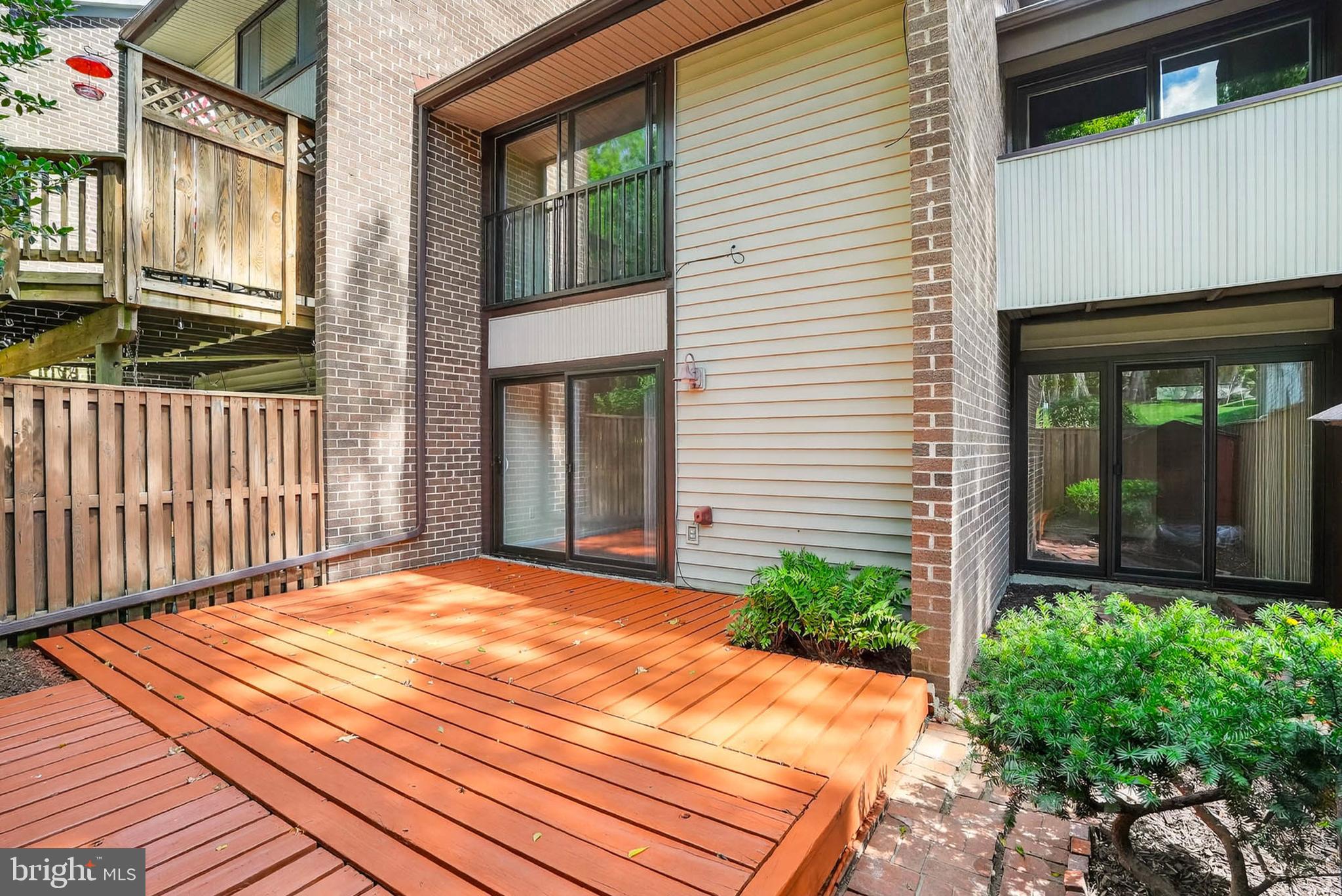 COLUMBIA TOWN CENTER - Residential Lease