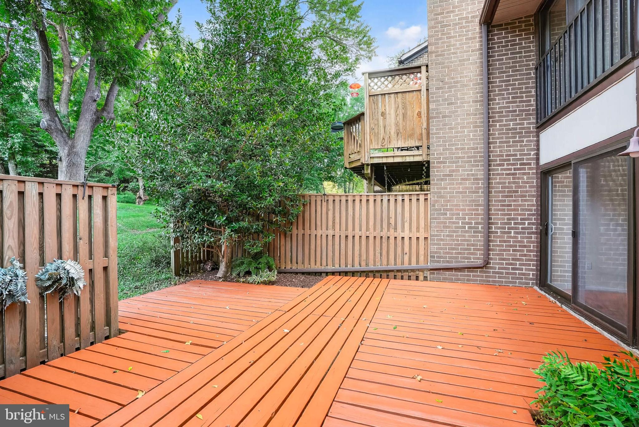 COLUMBIA TOWN CENTER - Residential Lease