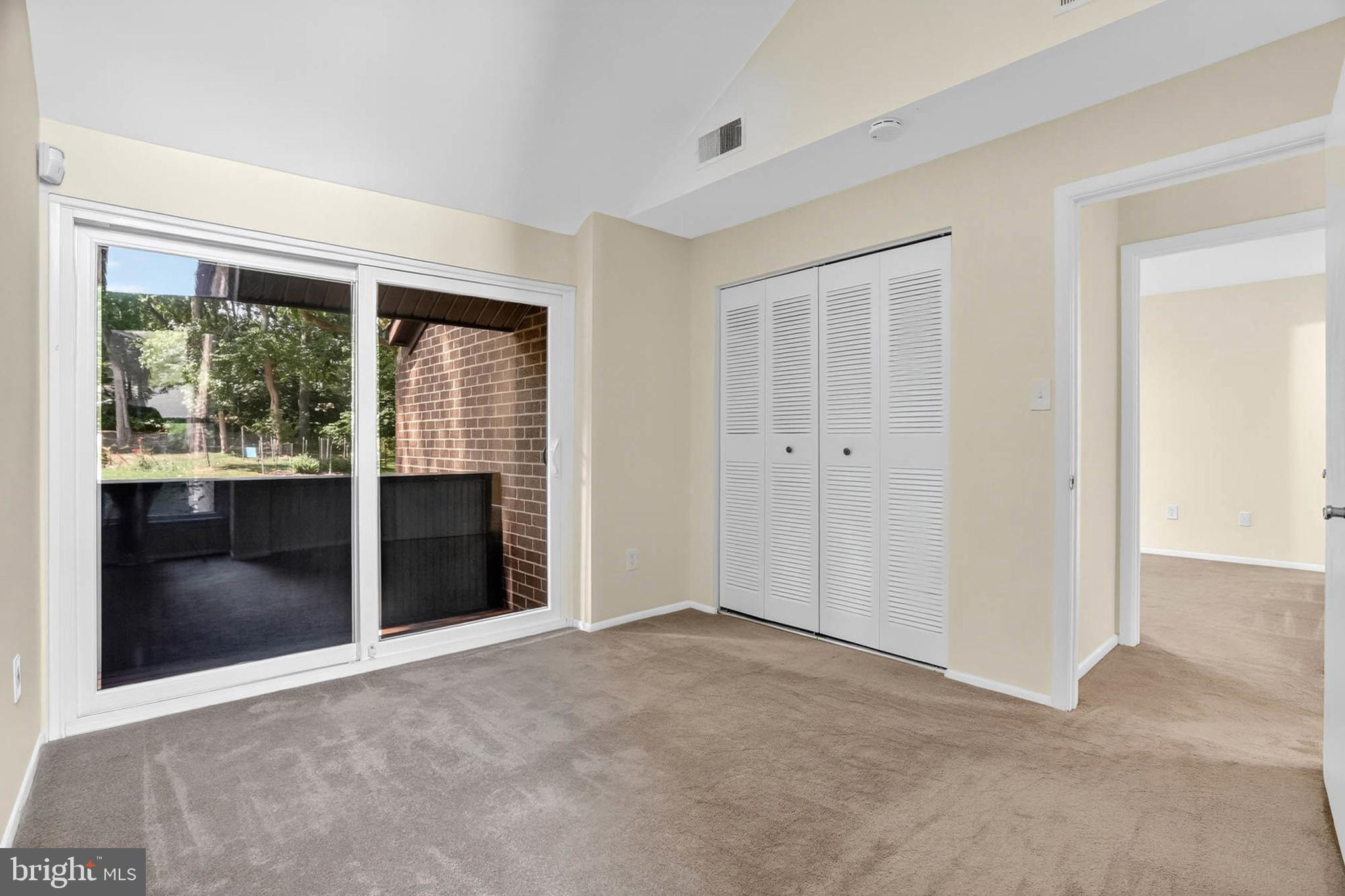 COLUMBIA TOWN CENTER - Residential Lease