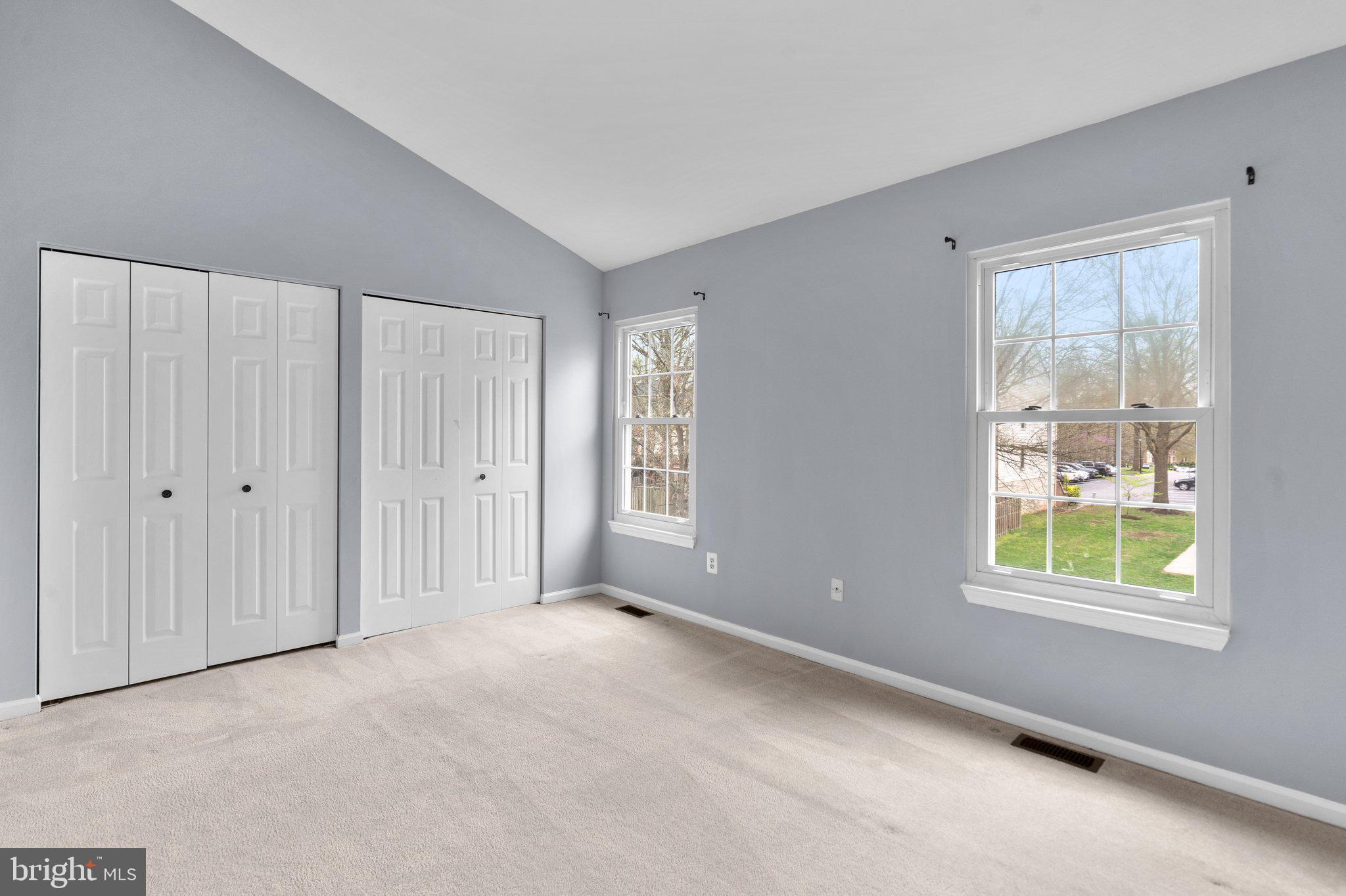 SILVER SPRING CNTRY CLUB - Residential