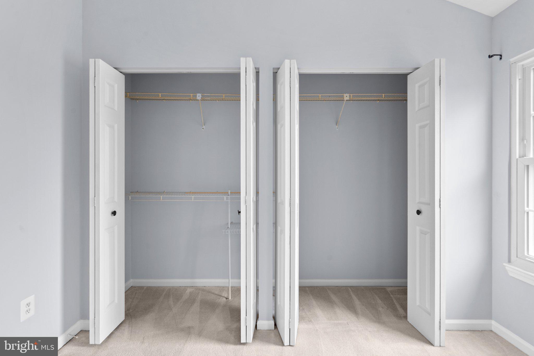 SILVER SPRING CNTRY CLUB - Residential