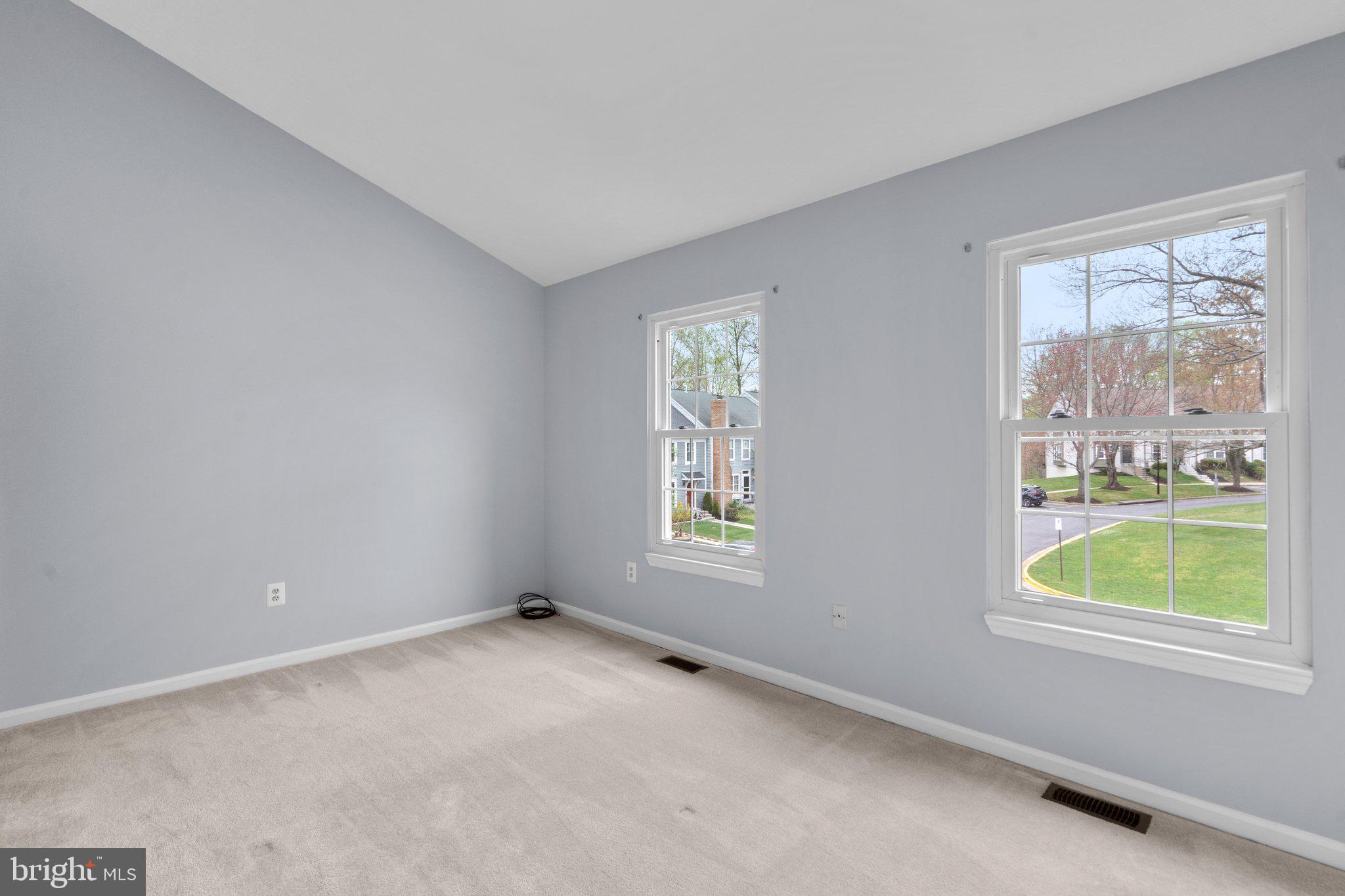 SILVER SPRING CNTRY CLUB - Residential