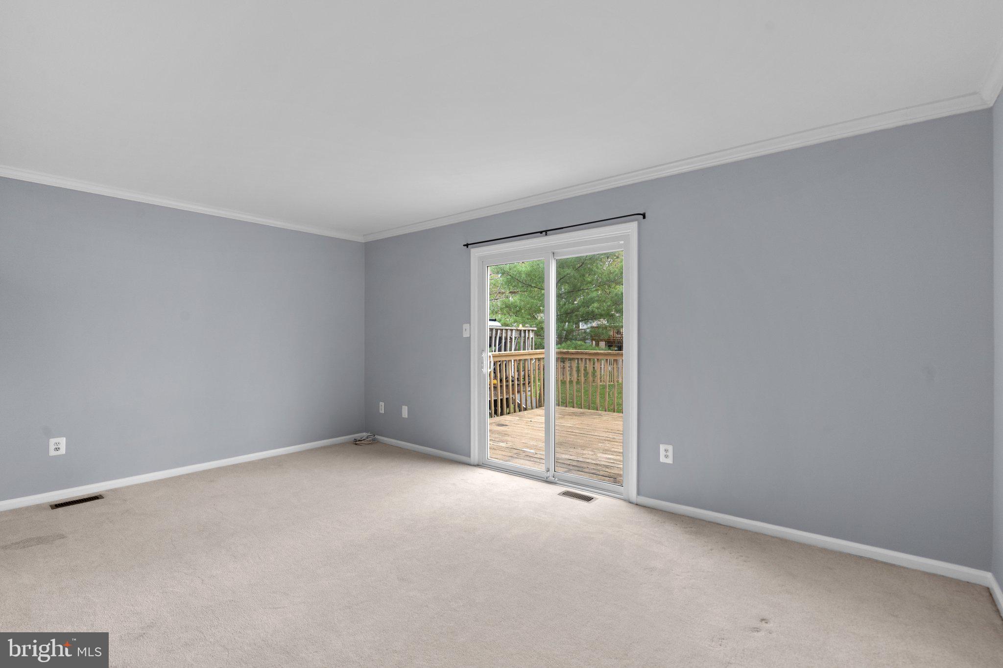 SILVER SPRING CNTRY CLUB - Residential