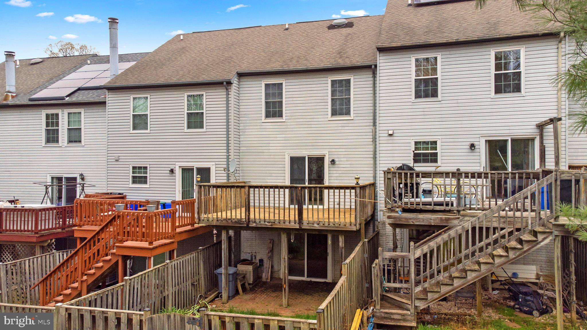 SILVER SPRING CNTRY CLUB - Residential