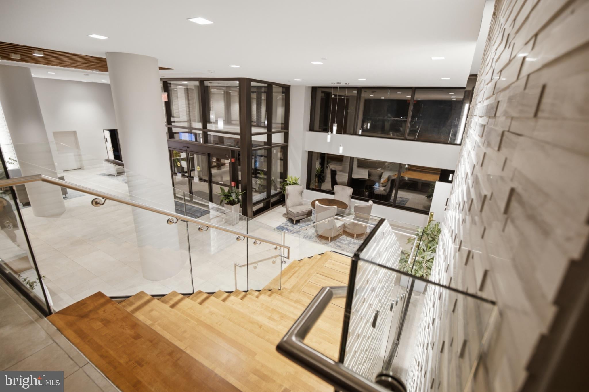 3800 POWELL LANE CU3